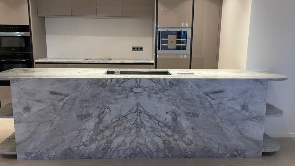 Sélection Cuisine Pierre Naturelle Granit - Quartzite (14)