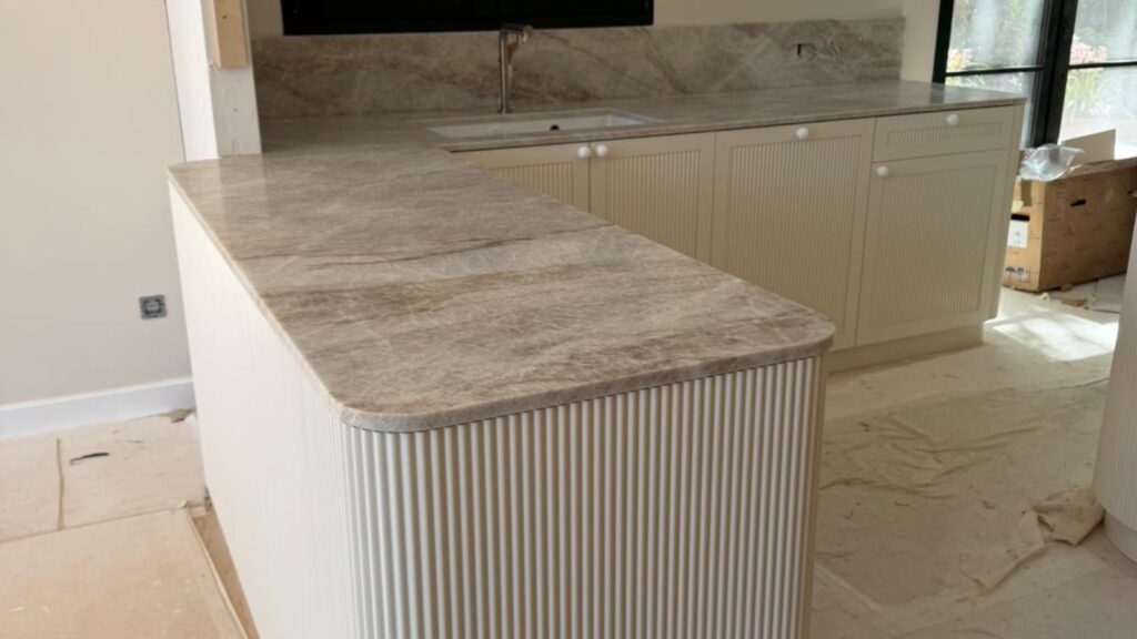 Sélection Cuisine Pierre Naturelle Granit - Quartzite (5)