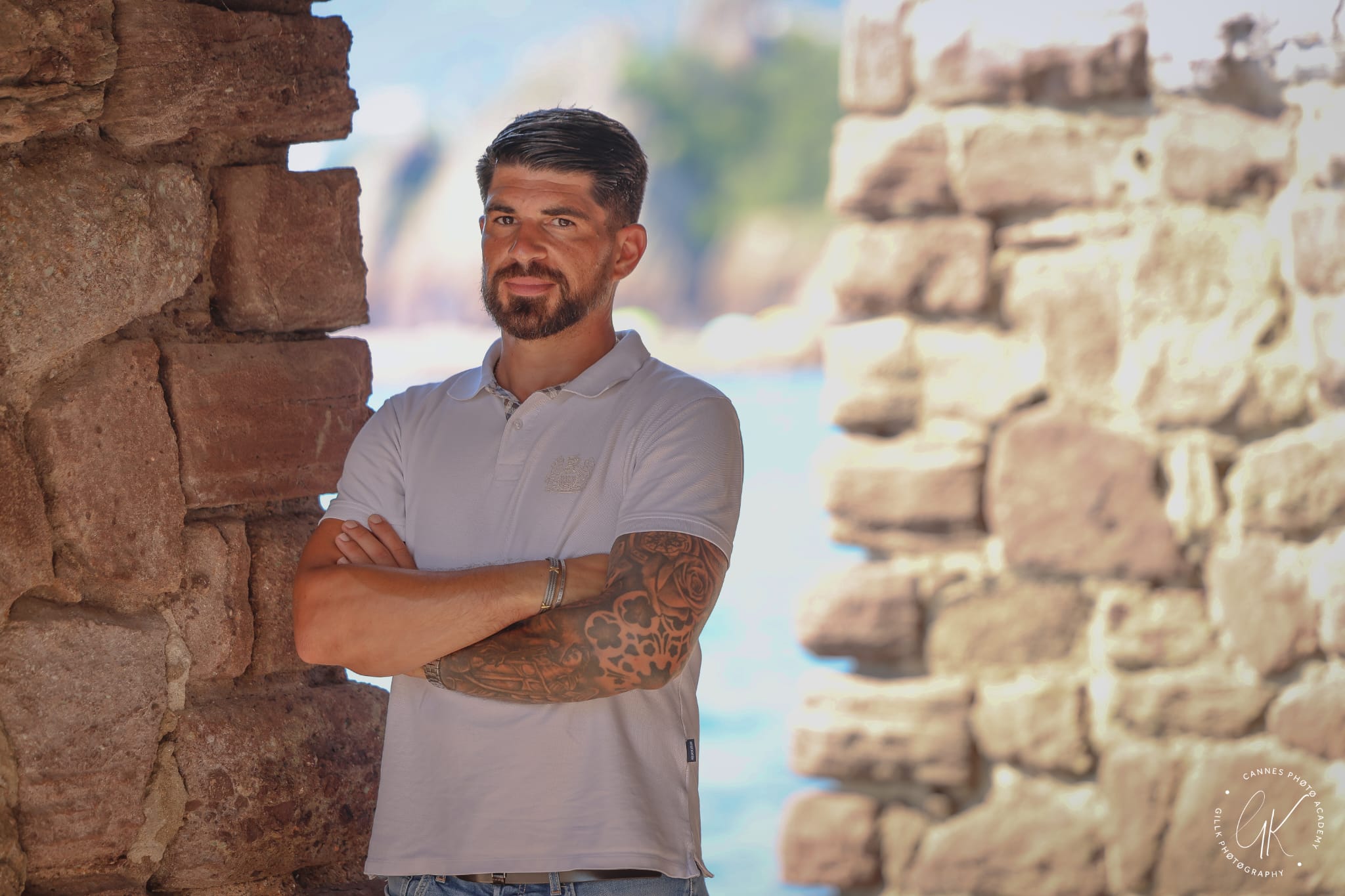 Portrait de Kévin Giannini, fondateur d'AGianni Concept, spécialisé dans le développement commercial et la représentation de marques premium à Monaco, sur la Côte d'Azur et dans le Var.